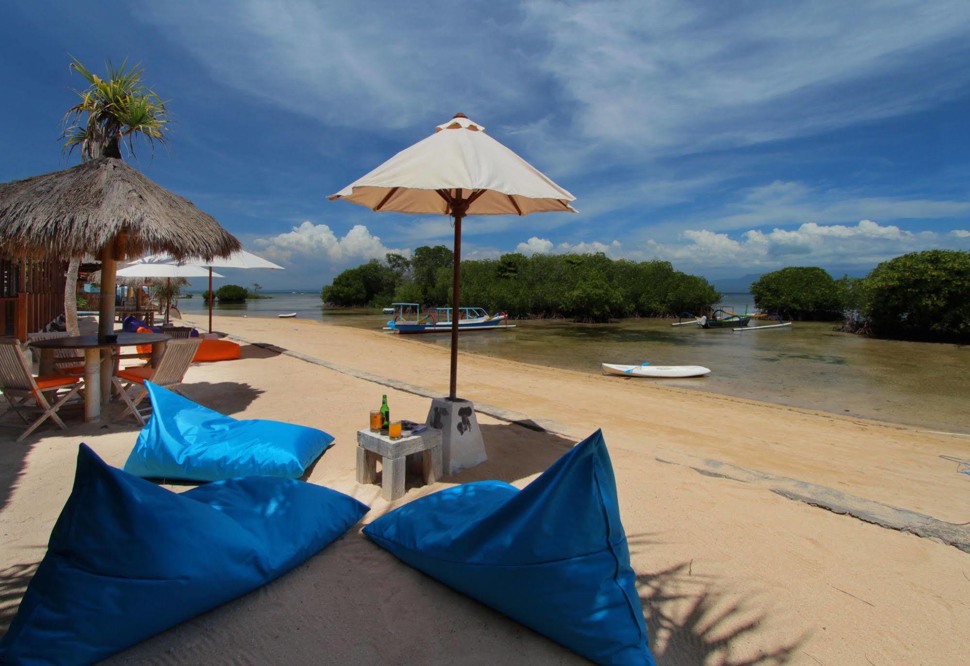 Mangrove Paradise Retreat レンボンガン島 エクステリア 写真
