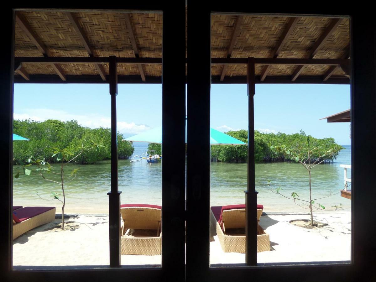 Mangrove Paradise Retreat レンボンガン島 エクステリア 写真