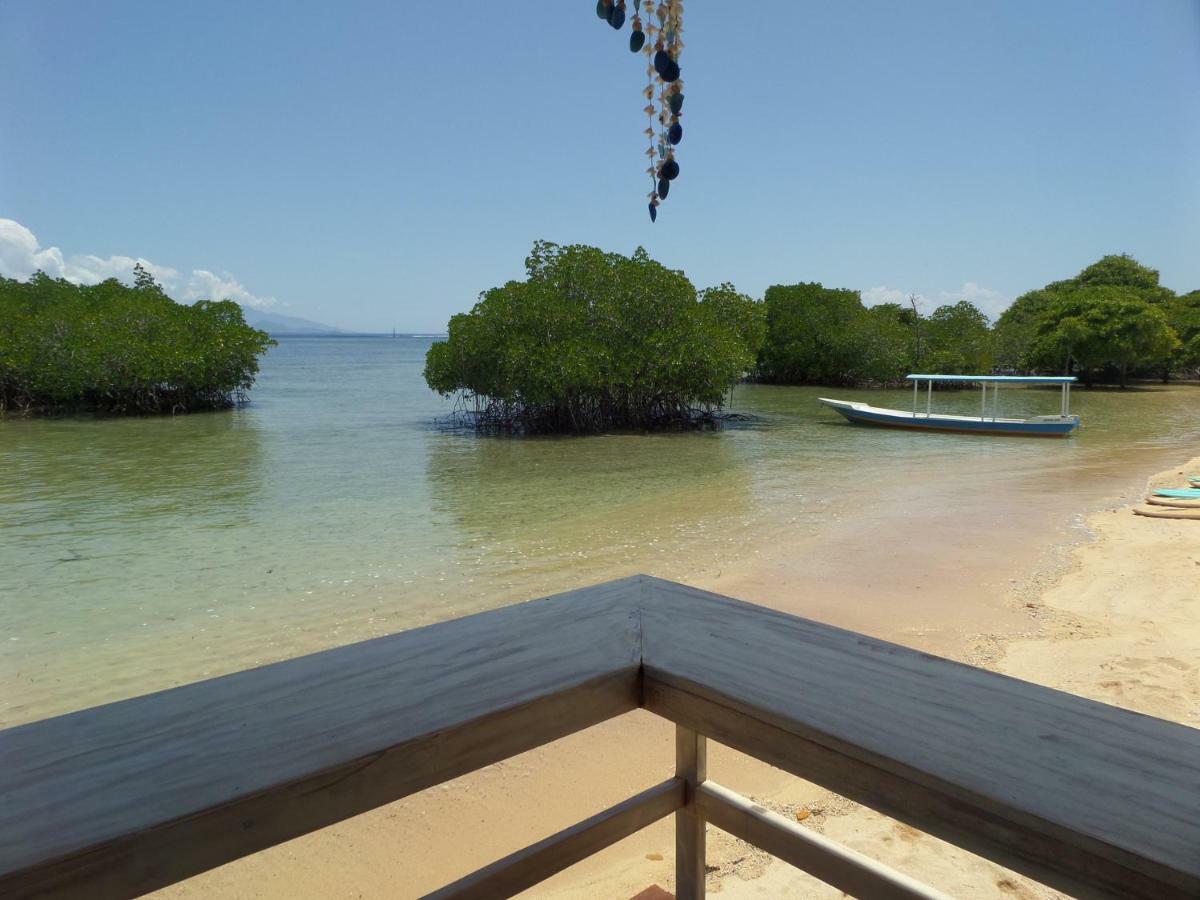 Mangrove Paradise Retreat レンボンガン島 エクステリア 写真